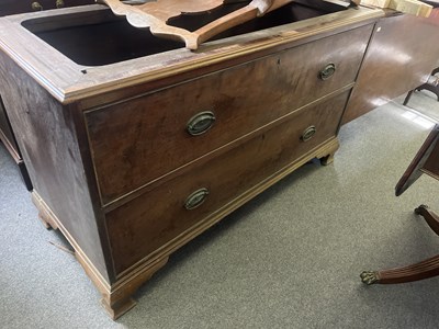 Lot 577 - A George III mahogany linen press