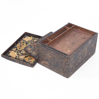 Lot 149 - A rare Spanish-Colonial travelling writing desk