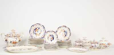Lot 381 - A Staffordshire porcelain part dinner service