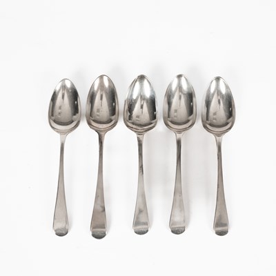 Lot 73 - Five matched George III Old English pattern silver tablespoons