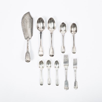 Lot 82 - A Victorian silver part dinner service