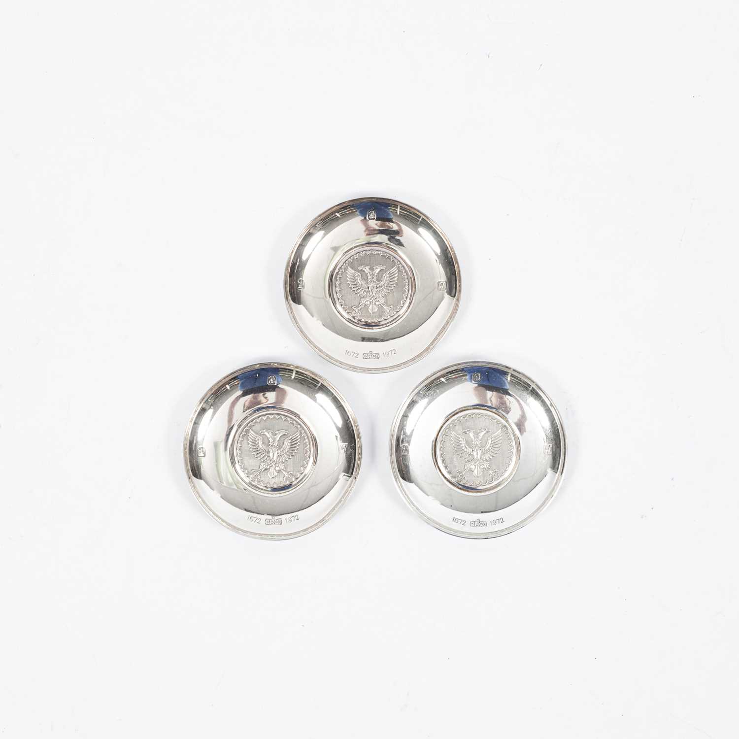 Lot 86 - Three Hoares Bank tercentenary ashtrays
