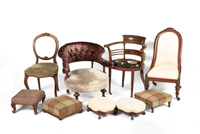 Lot 151 - A Victorian balloon back chair