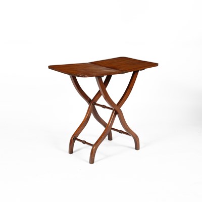 Lot 211 - A 19th Century mahogany coaching table