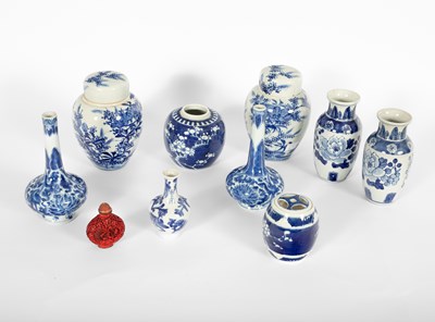Lot 457 - A quantity of Chinese blue and white ceramics