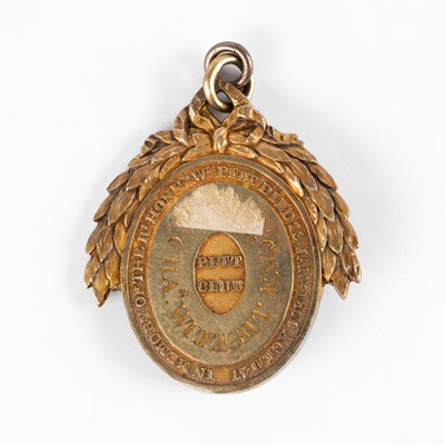 Lot 176 - An early 19th Century gilt metal Pitt Club medallion