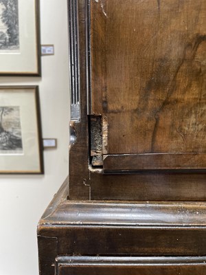 Lot 84 - A George II walnut and featherbanded chest on chest