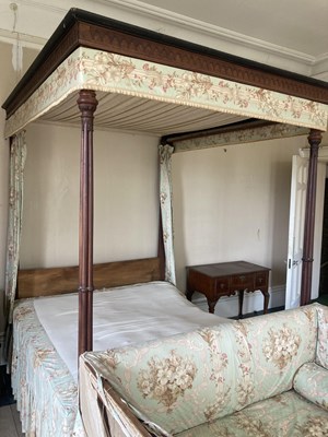Lot 185 - A late 18th Century Chippendale period mahogany four poster bed