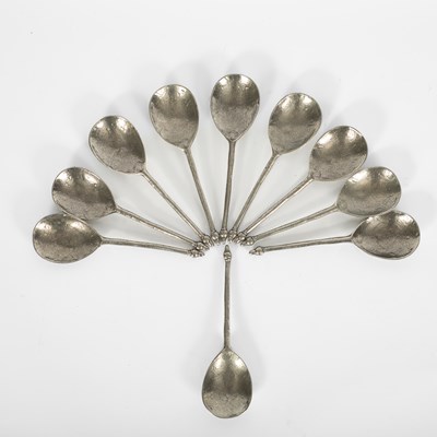 Lot 97 - Ten 17th Century style English Pewter spoons