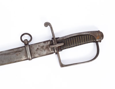 Lot 563 - An Italian M1833 mounted artillery sword