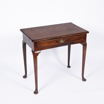Lot 659 - A George II mahogany single drawer side table