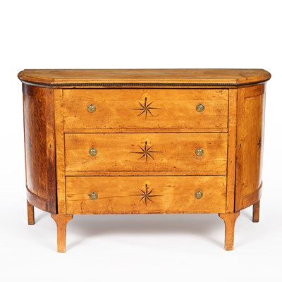 Lot 703 - A Biedermeier satin birch commode
