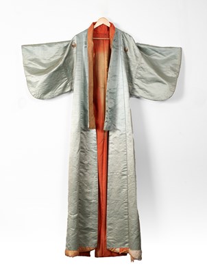 Lot 710 - A Japanese short-sleeved Kimono (Kosode)