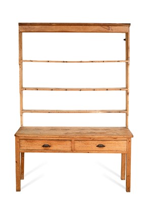 Lot 714 - A pine dresser