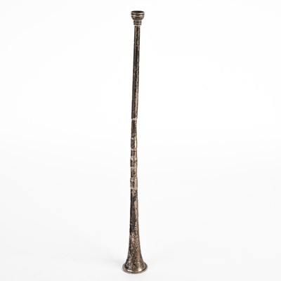 Lot 29 - A novelty silver candle extinguisher