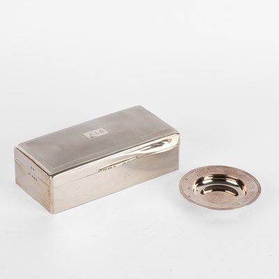 Lot 39 - A silver cigarette box