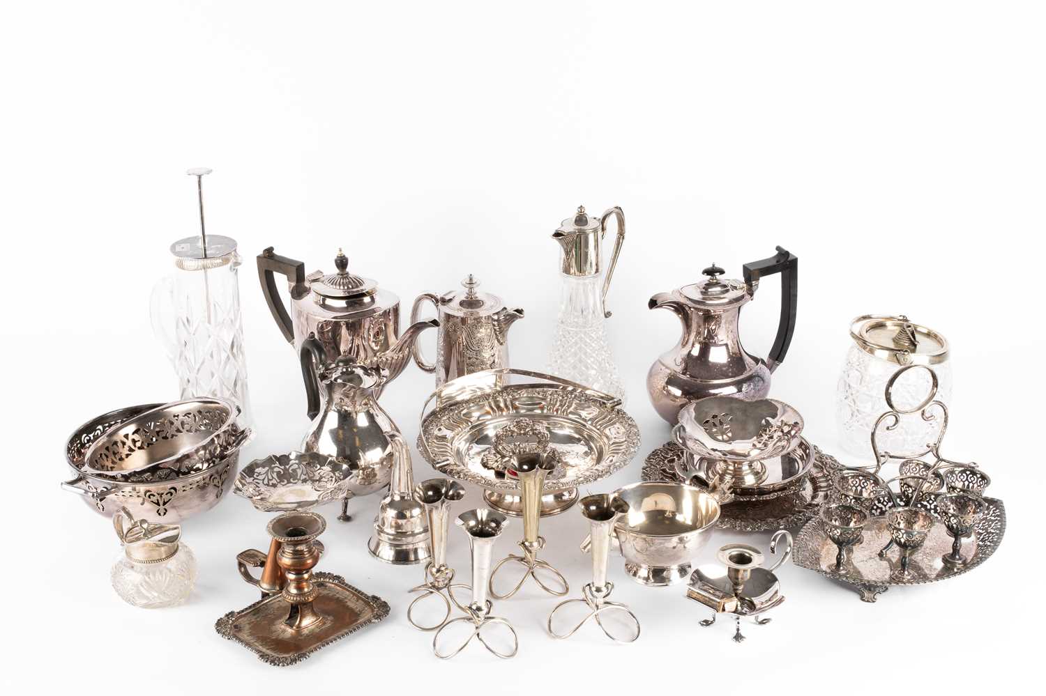 Lot 147 - Various items of silver plate