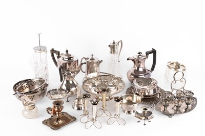 Lot 147 - Various items of silver plate