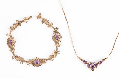 Lot 232 - A 9ct yellow gold and amethyst necklace and bracelet
