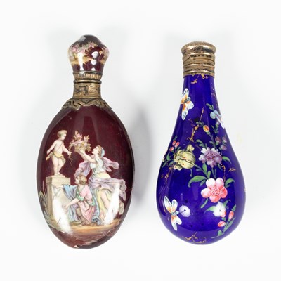 Lot 385 - A blue enamel drop-shaped scent bottle