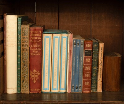 Lot 320 - A collection of books