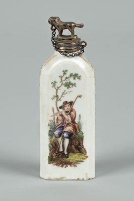 Lot 398 - A porcelain scent bottle