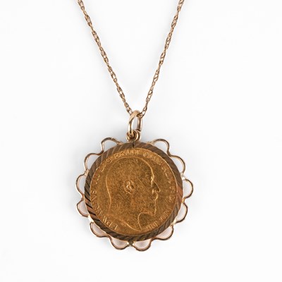 Lot 175 - An Edward VII 1907 half sovereign