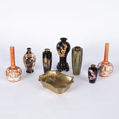 Lot 191 - A pair of Japanese Kutani vases