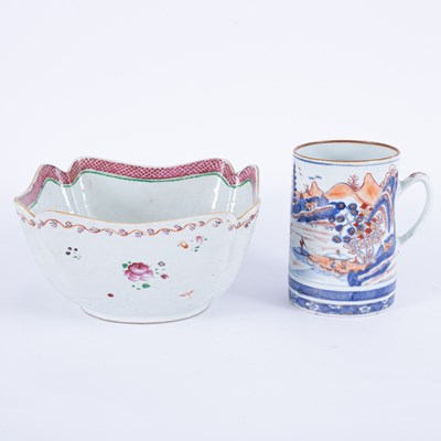 Lot 232 - A Chinese export Imari tankard