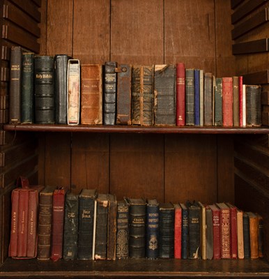Lot 435 - A collection of small volumes