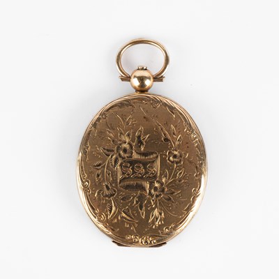 Lot 247 - A 19th Century mourning locket
