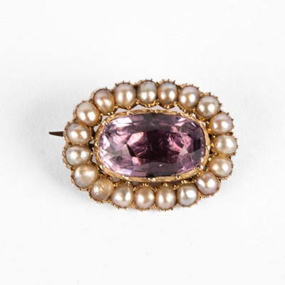 Lot 80 - A Georgian brooch