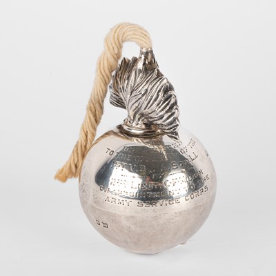 Lot 114 - An Edwardian silver table lighter of grenade form