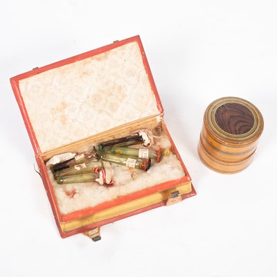 Lot 698 - A George III scent box in book form