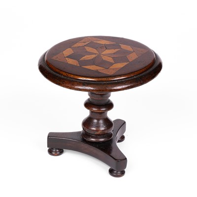 Lot 445 - An English mahogany dolls' house table