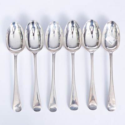 Lot 17 - A matched set of six Old English pattern silver tablespoons