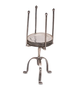 Lot 409 - An early Georgian miniature silver plate stand/rack