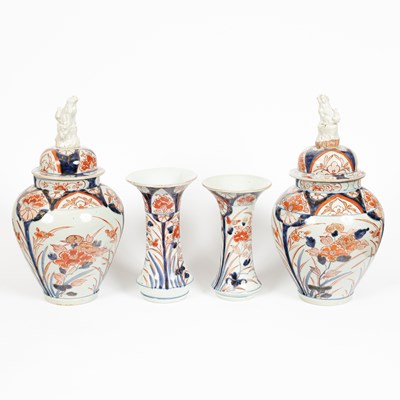 Lot 177 - An 18th Century Japanese Imari part garniture