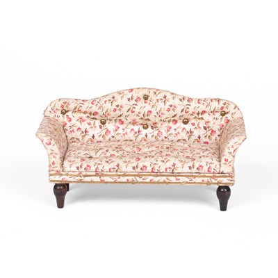 Lot 469 - A Kestner dolls' house button back sofa