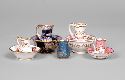 Lot 617 - Five English porcelain miniature dolls' house jugs and bowls