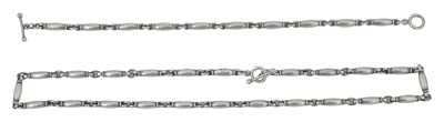Lot 150 - Henry Pilstrup for Georg Jensen - A modernist silver necklace and bracelet set