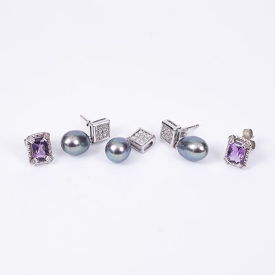 Lot 128 - A pair of 9ct amethyst earrings