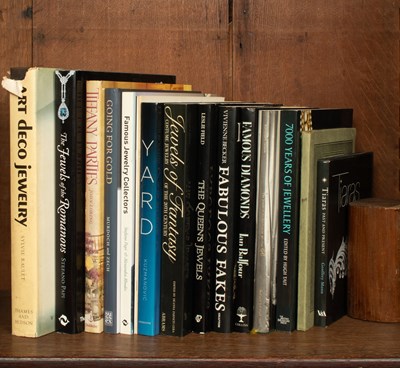 Lot 455 - [Jewellery]