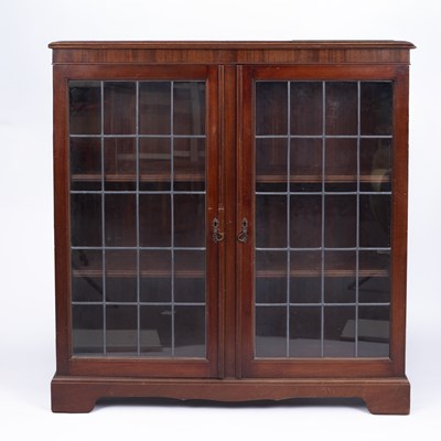 Lot 733 - A mahogany bookcase