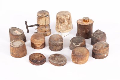 Lot 755 - A quantity of hat stretchers and hat blocks