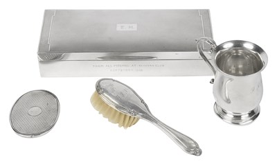 Lot 554 - A silver Christening mug