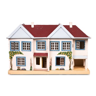 Lot 656 - A Tri-ang dolls' house