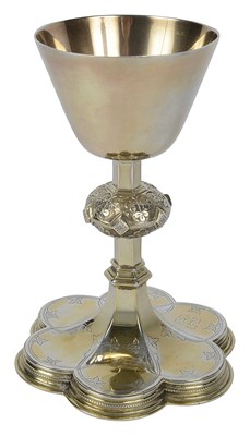 Lot 557 - A George V silver ecclesiastical chalice