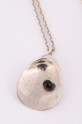 Lot 11 - Georg Jensen, A silver oyster pendant necklace