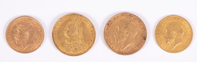 Lot 13 - Two gold full sovereigns and two half sovereigns